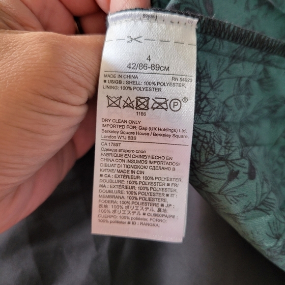 Banana Republic Pleated Skirt Size 4 Green - Picture 8 of 10